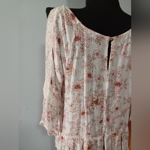 🍒 Bebop Floral Lace Trim Blouse - Picture 6 of 11